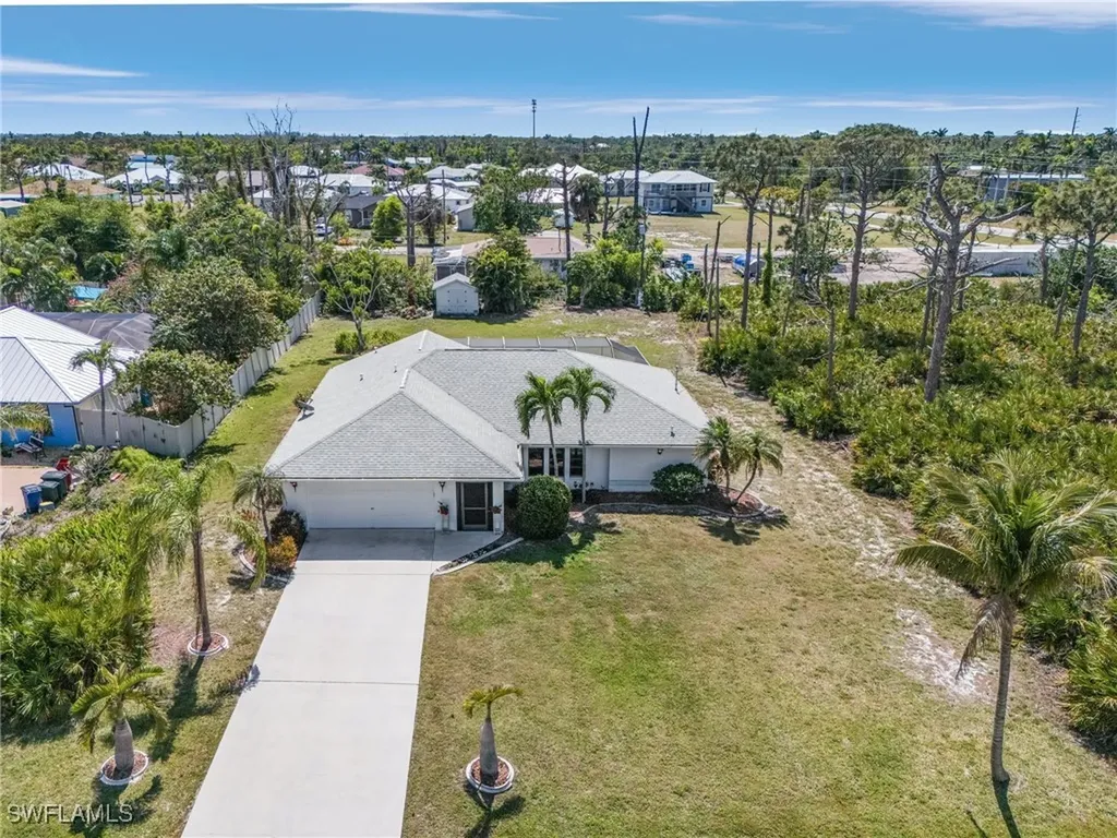 3851 Tangerine Drive St. James City FL 33956