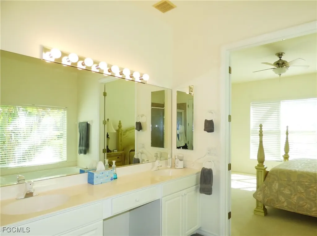 9129 Links Drive Fort Myers FL 33913