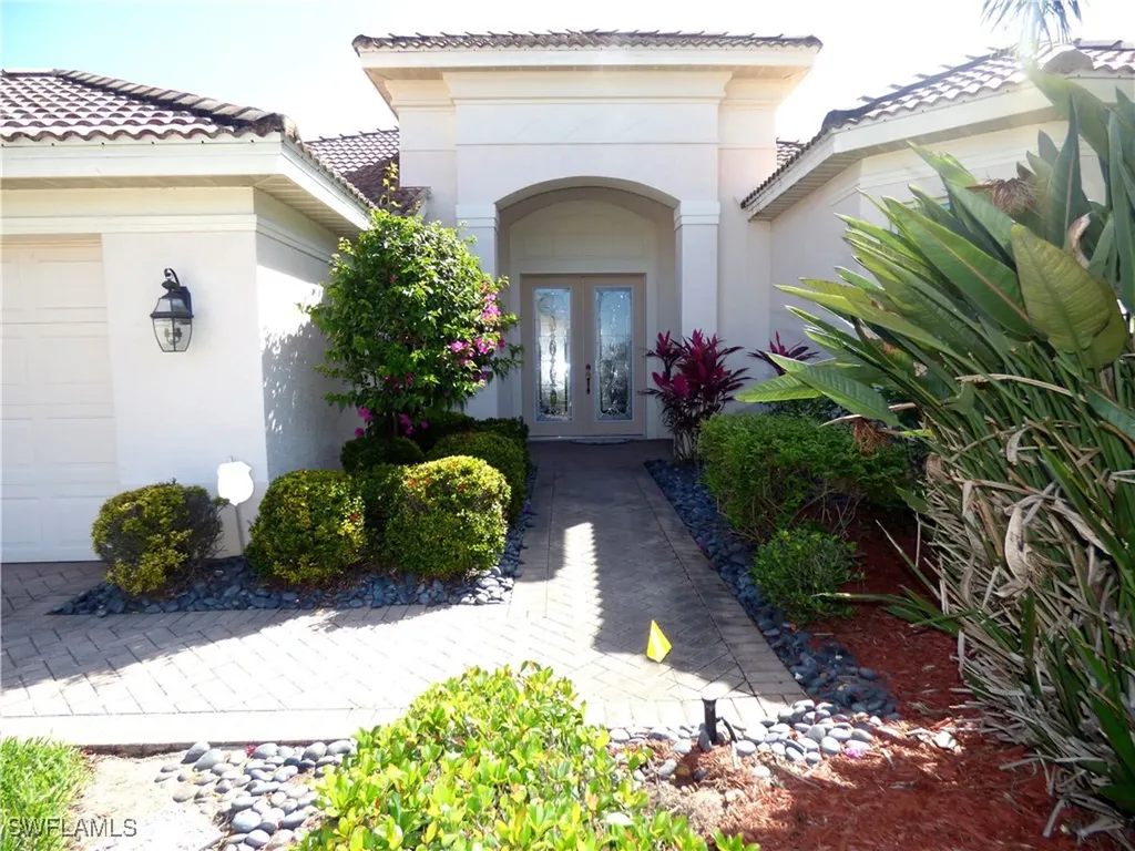 9129 Links Drive Fort Myers FL 33913