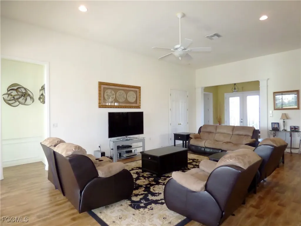 9129 Links Drive Fort Myers FL 33913