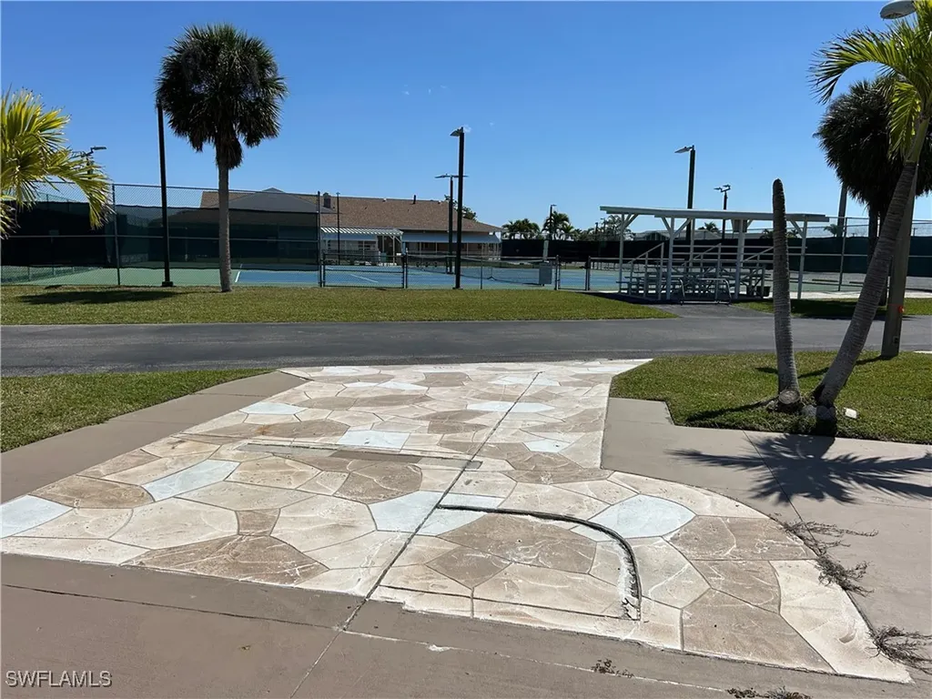 19681 D338 Summerlin Road Fort Myers FL 33908