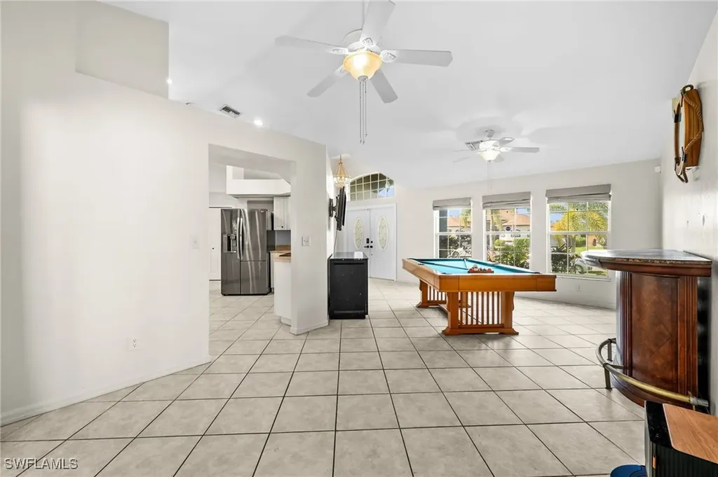 2218 NE 5th Terrace Cape Coral FL 33909
