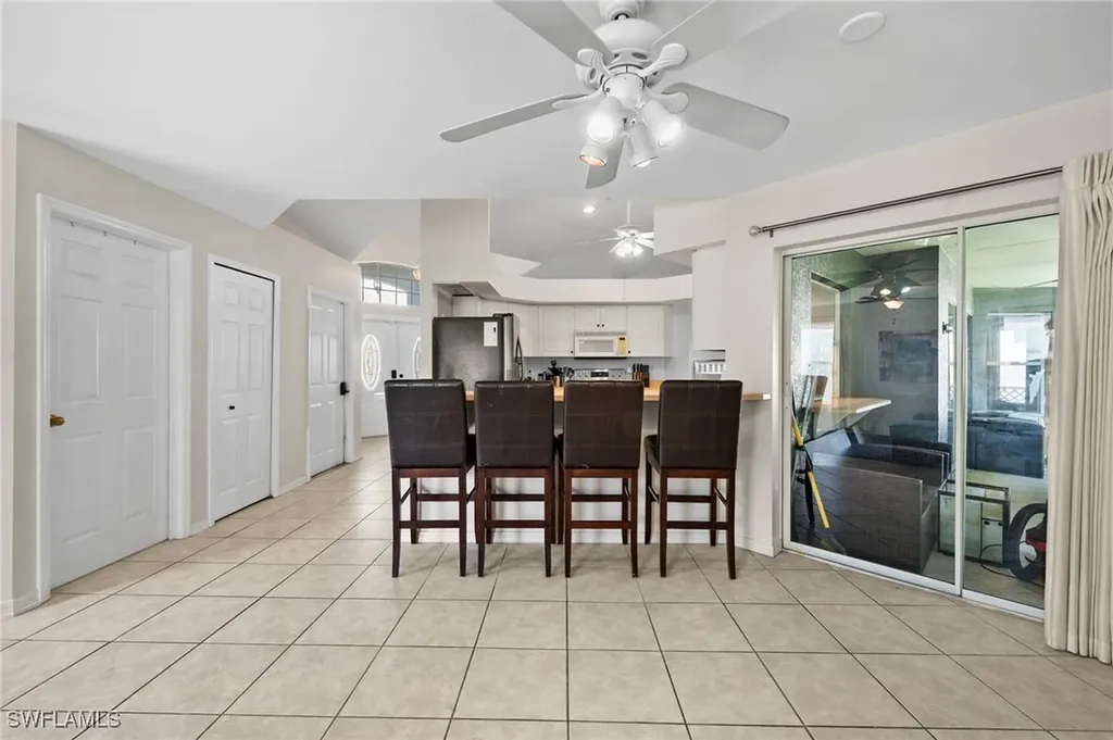 2218 NE 5th Terrace Cape Coral FL 33909