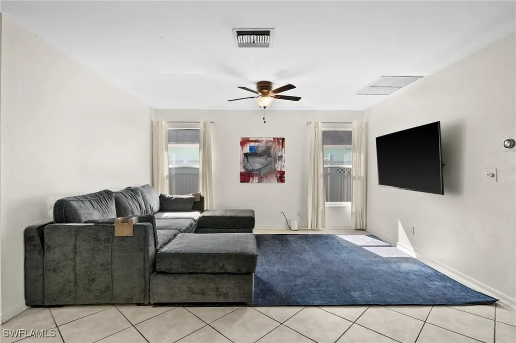 2218 NE 5th Terrace Cape Coral FL 33909