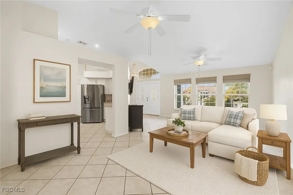 2218 NE 5th Terrace Cape Coral FL 33909