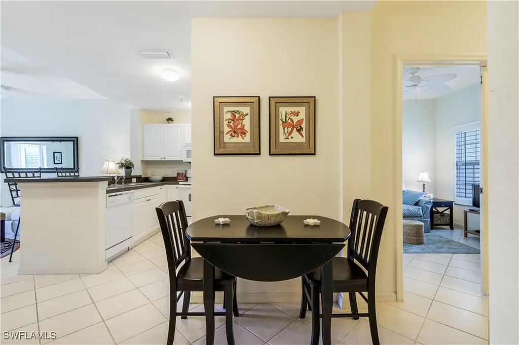 4430 Botanical Place Circle Naples FL 34112