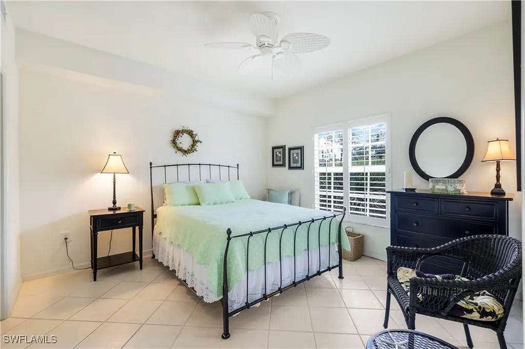4430 Botanical Place Circle Naples FL 34112