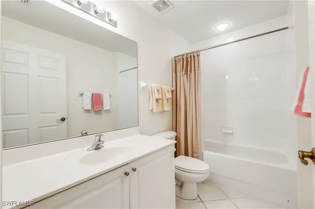 4430 Botanical Place Circle Naples FL 34112