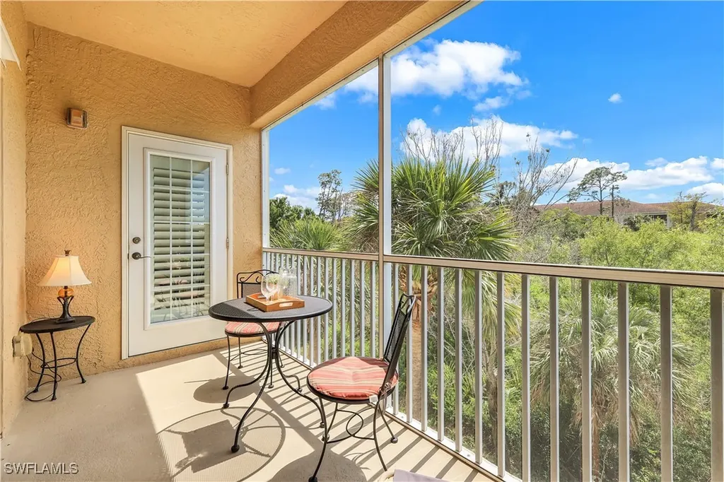 4430 Botanical Place Circle Naples FL 34112