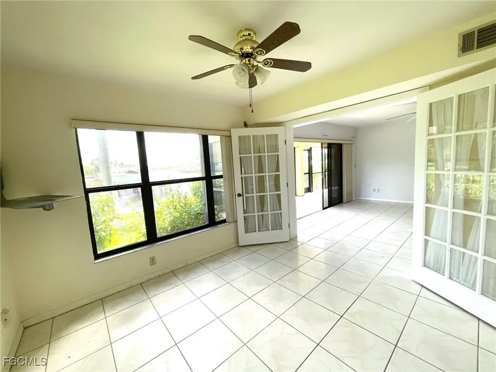 4703 SE 17th Place Cape Coral FL 33904