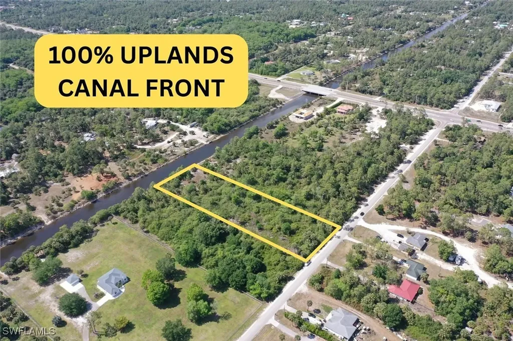 10TH Street SE Naples FL 34117