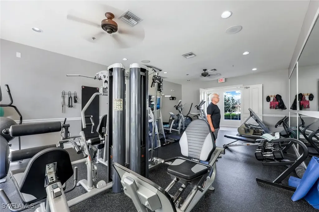 6920 Huntington Lakes Circle Naples FL 34119