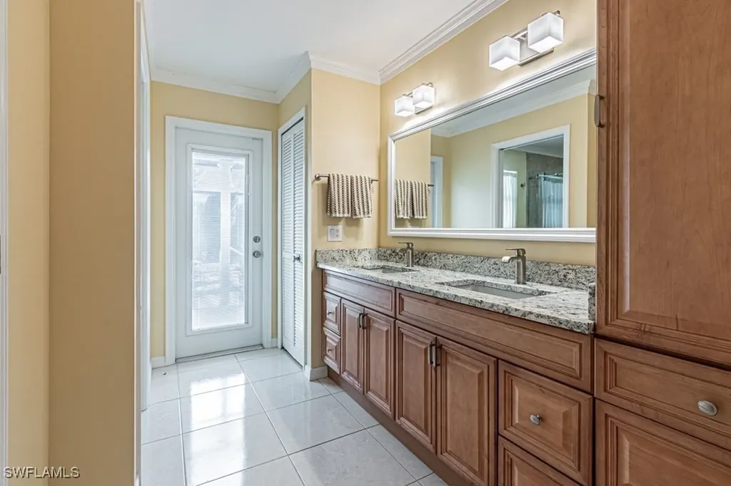 1323 Claret Court Fort Myers FL 33919