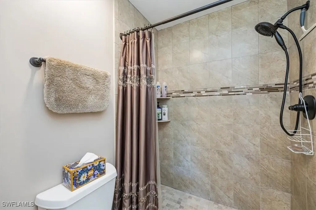 1357 Churchill Circle Naples FL 34116