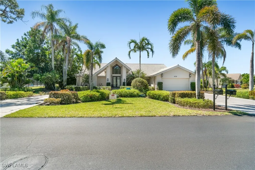 9775 Treasure Cay Lane Bonita Springs FL 34135