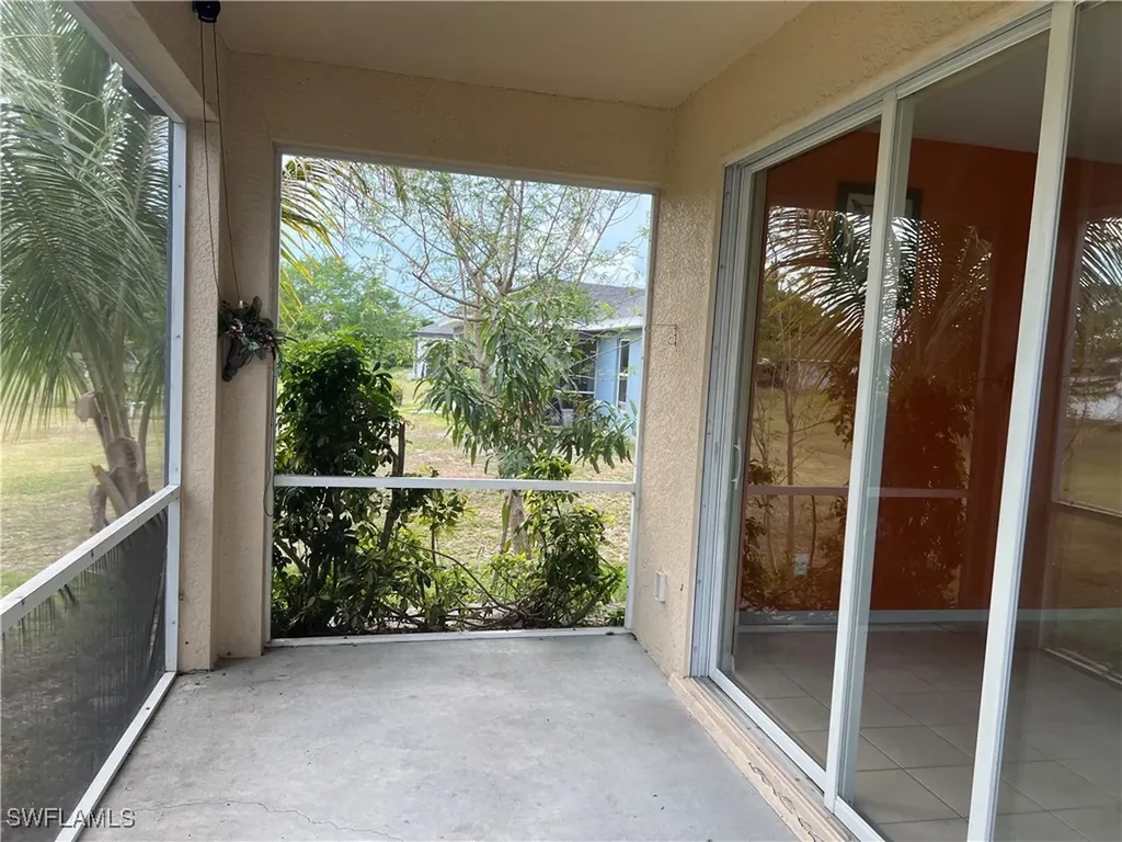 2609 4th Street SW Lehigh Acres FL 33976