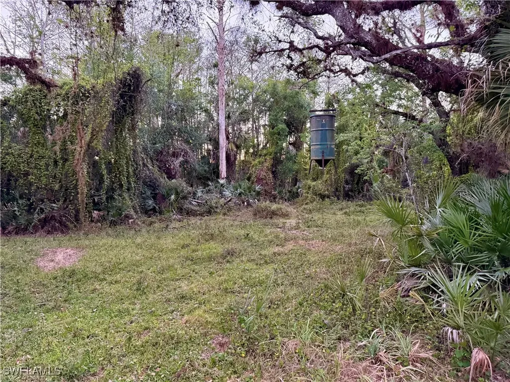 Secretariat Drive Labelle FL 33935