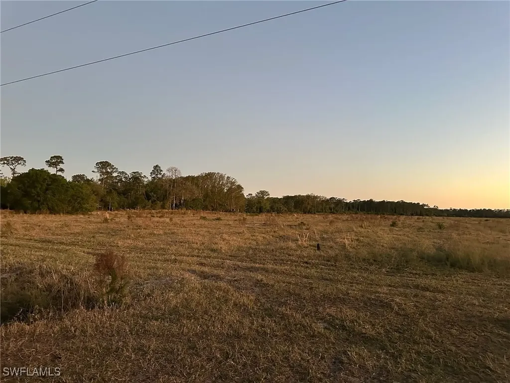 Secretariat Drive Labelle FL 33935