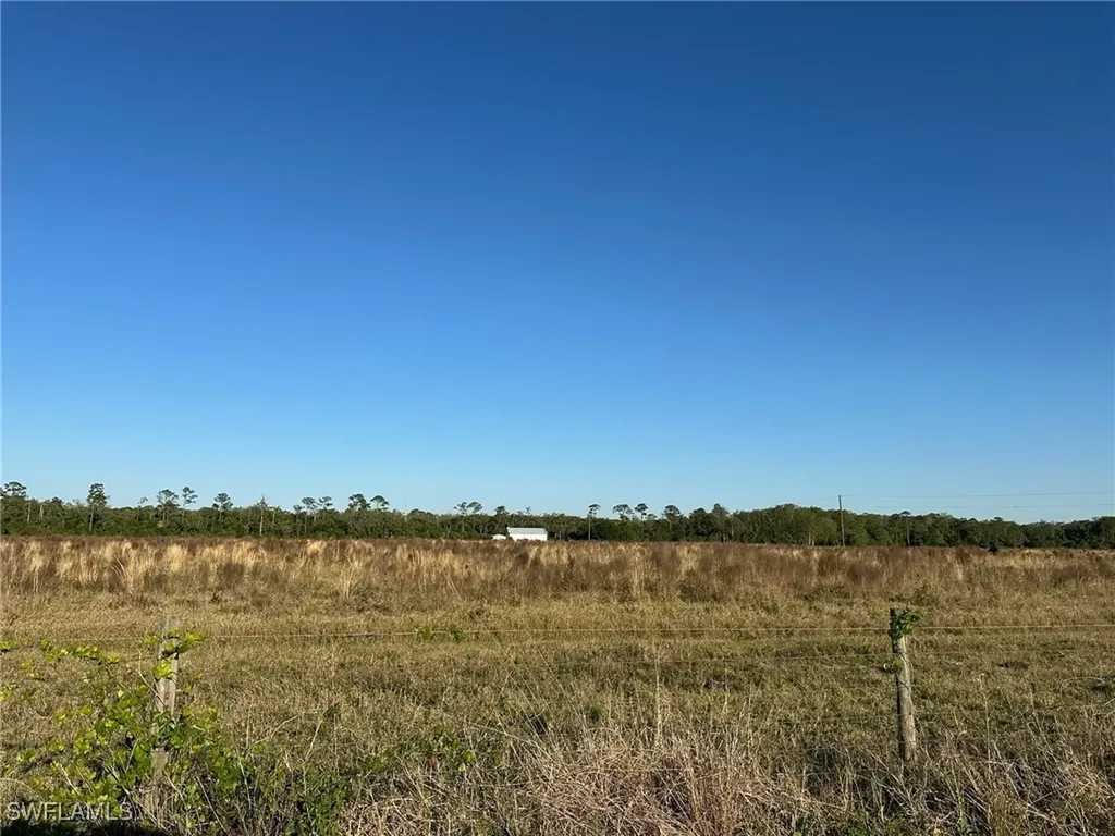 Secretariat Drive Labelle FL 33935