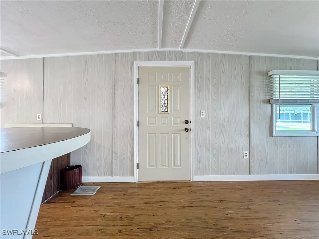 139 Gaslight Avenue North Fort Myers FL 33917