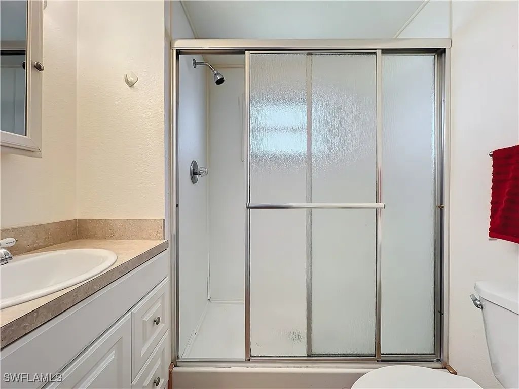 139 Gaslight Avenue North Fort Myers FL 33917