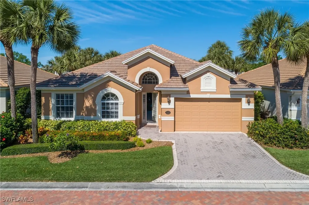 2272 Island Cove Circle Naples FL 34109