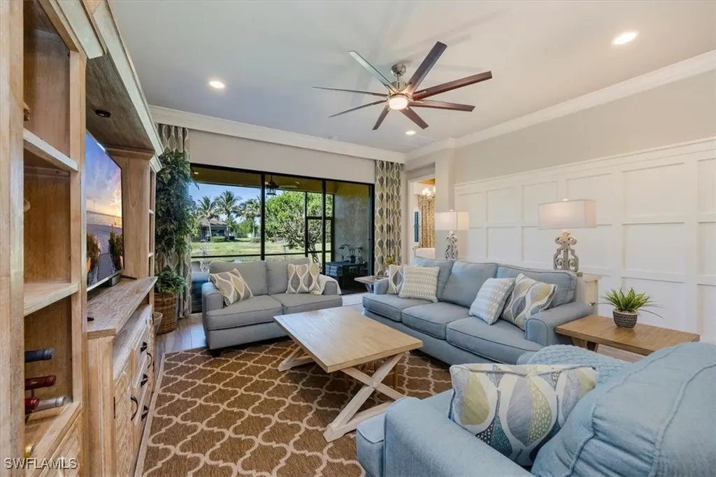 13422 Silktail Drive Naples FL 34109