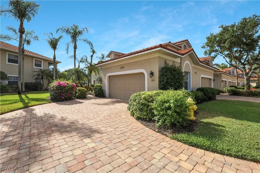 6230 Reserve Circle Naples FL 34119