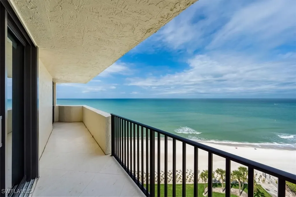 10951 Gulf Shore Drive Naples FL 34108
