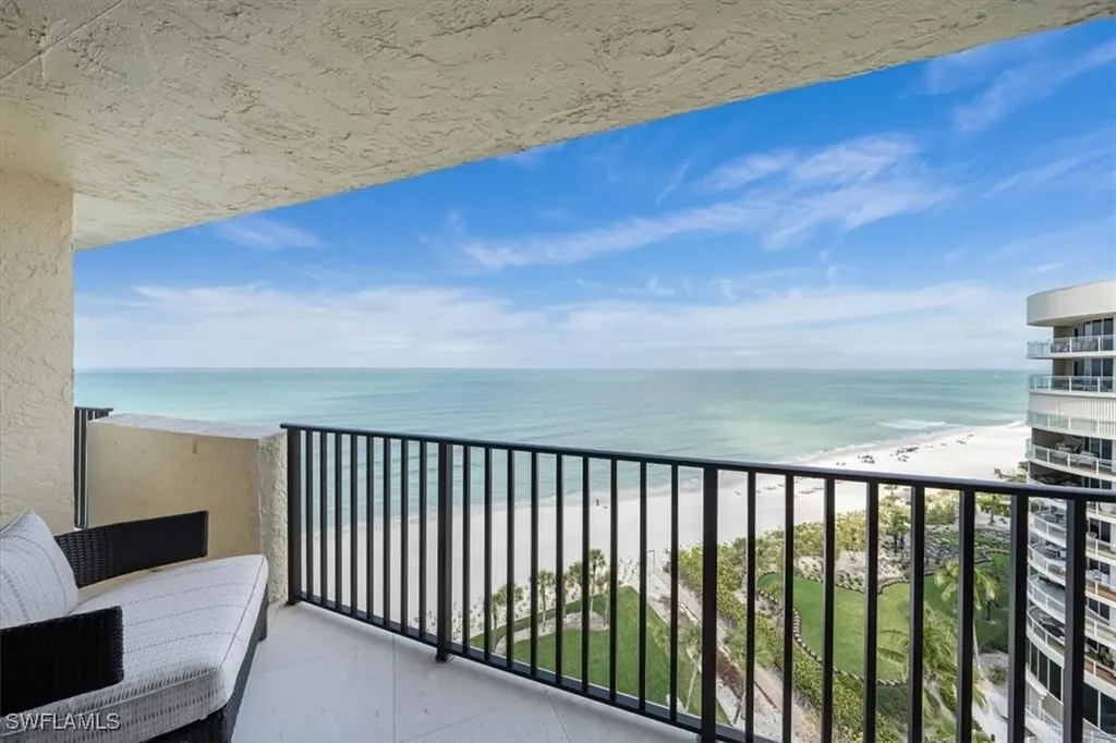 10951 Gulf Shore Drive Naples FL 34108