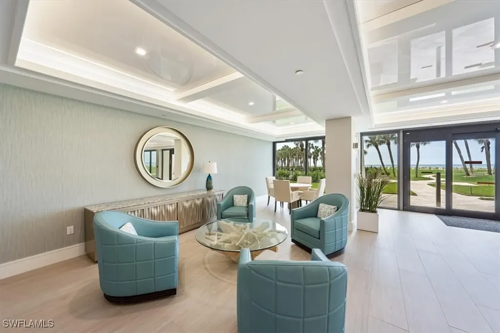 10951 Gulf Shore Drive Naples FL 34108