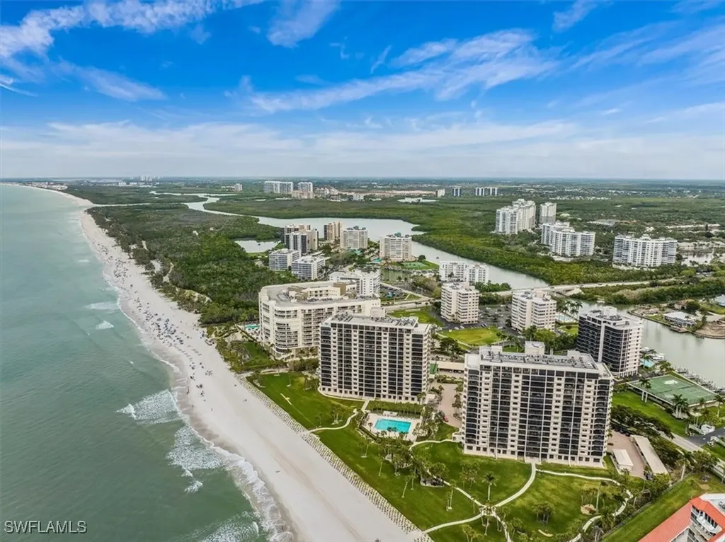 10951 Gulf Shore Drive Naples FL 34108