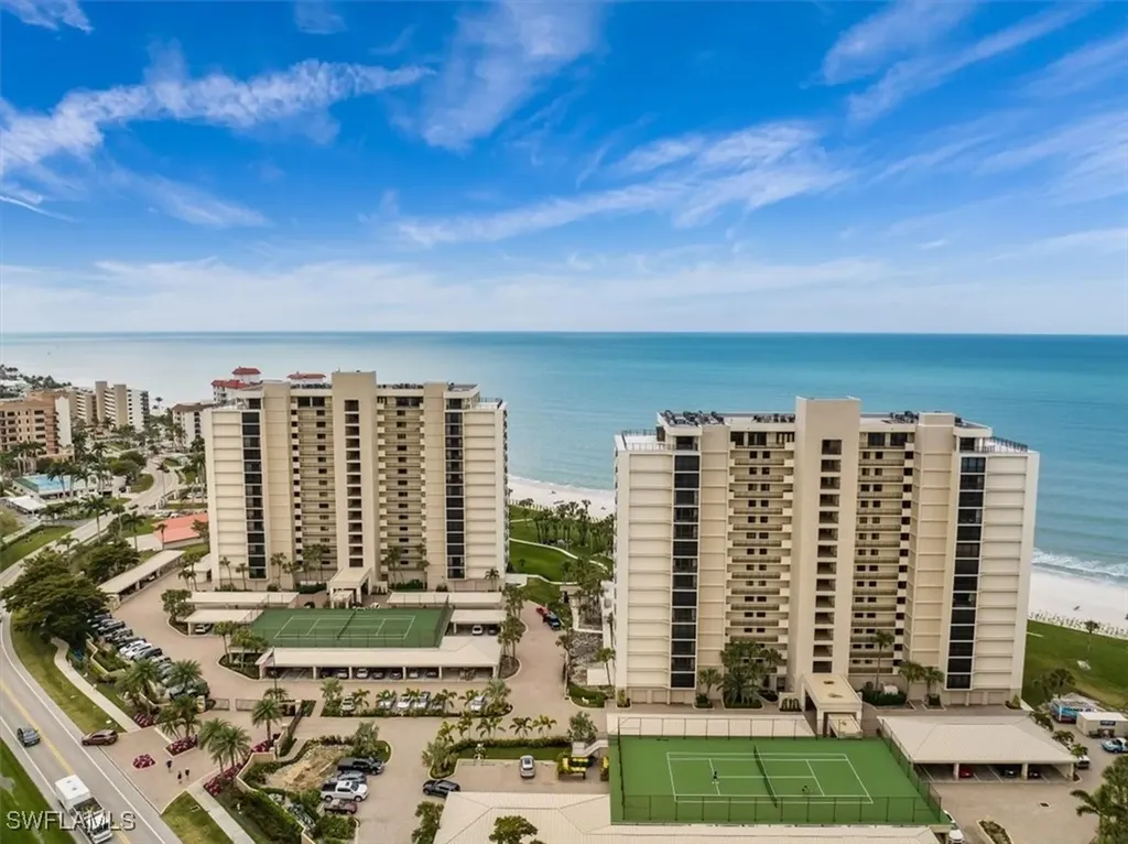 10951 Gulf Shore Drive Naples FL 34108