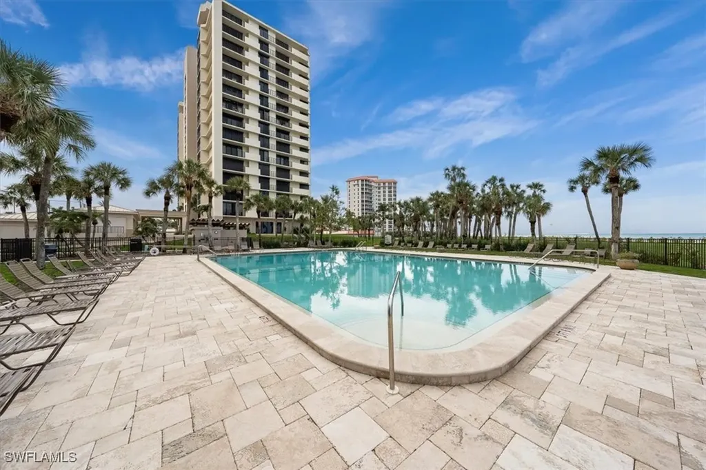 10951 Gulf Shore Drive Naples FL 34108
