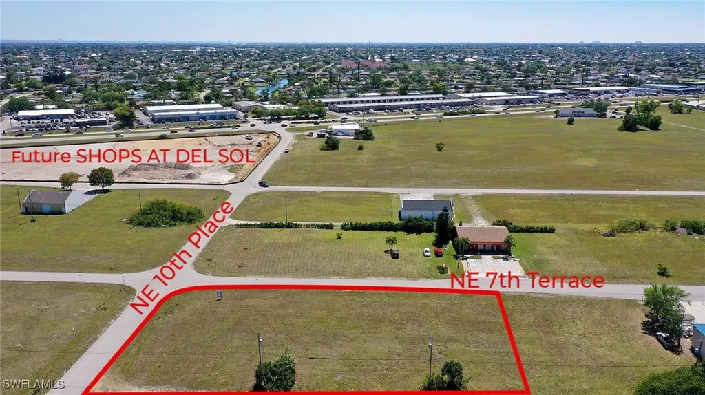 1069 NE 7th Terrace Cape Coral FL 33909