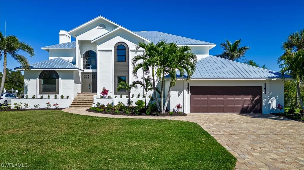 5615 Natoma Drive Fort Myers FL 33919