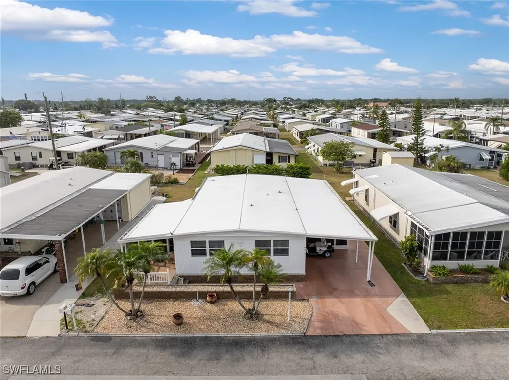 9015 Flamingo Circle North Fort Myers FL 33903