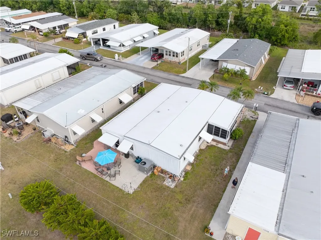 9015 Flamingo Circle North Fort Myers FL 33903