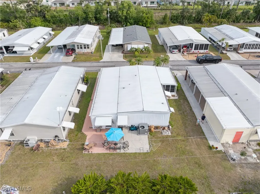 9015 Flamingo Circle North Fort Myers FL 33903