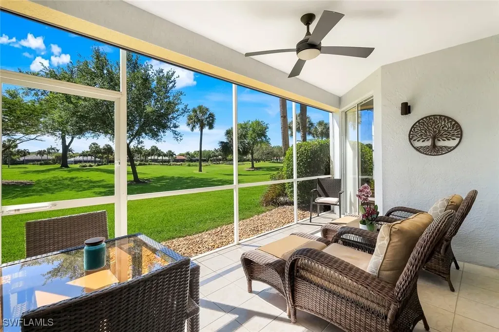 Naples FL, 2140 Arielle Drive, Unit 409