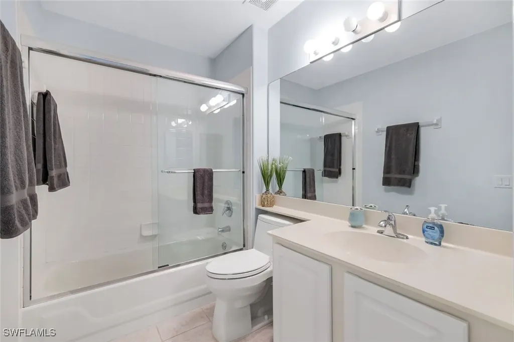 2140 Arielle Drive Naples FL 34109