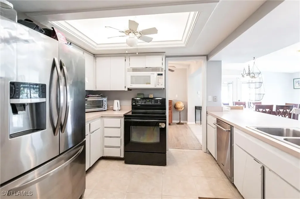 2715 SE 16th Place Cape Coral FL 33904