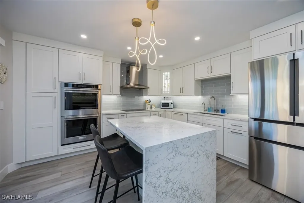 6814 Pelican Bay Boulevard Naples FL 34108