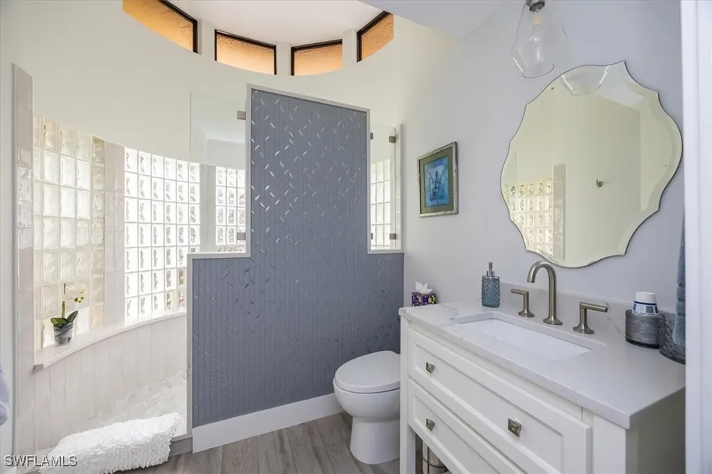 6814 Pelican Bay Boulevard Naples FL 34108