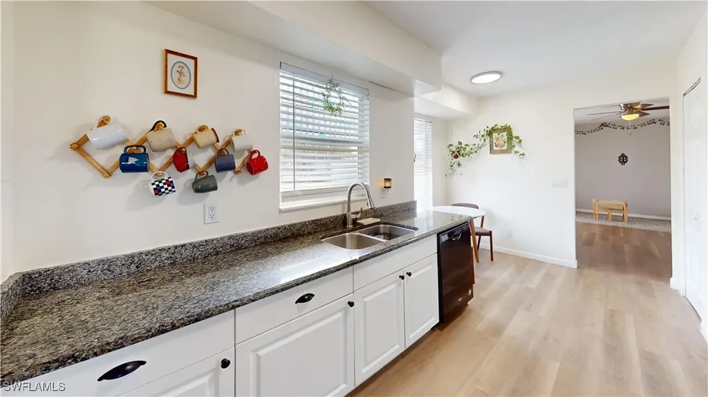 4207 SW 7th Avenue Cape Coral FL 33914