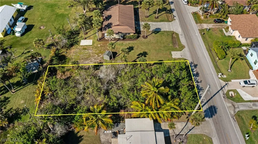 Danford Street Naples FL 34112