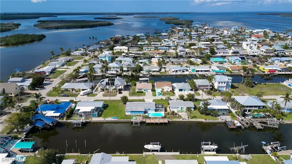 2703 Clyde Street Matlacha FL 33993