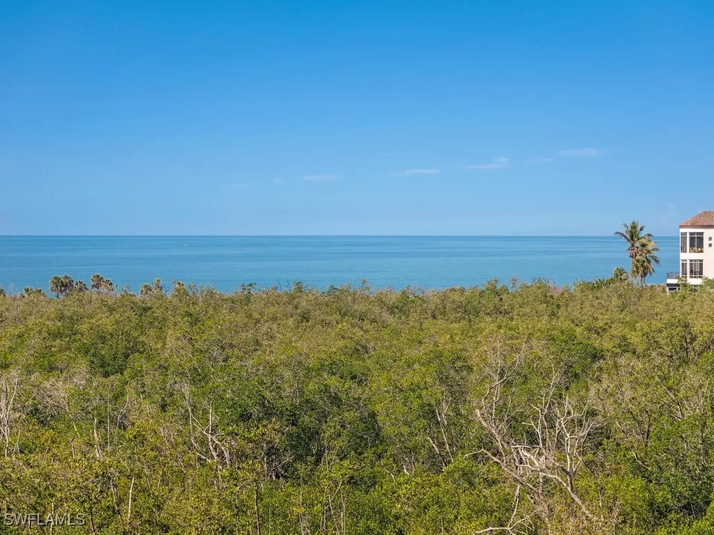 7425 Pelican Bay Boulevard Naples FL 34108