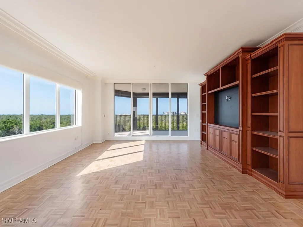 7425 Pelican Bay Boulevard Naples FL 34108