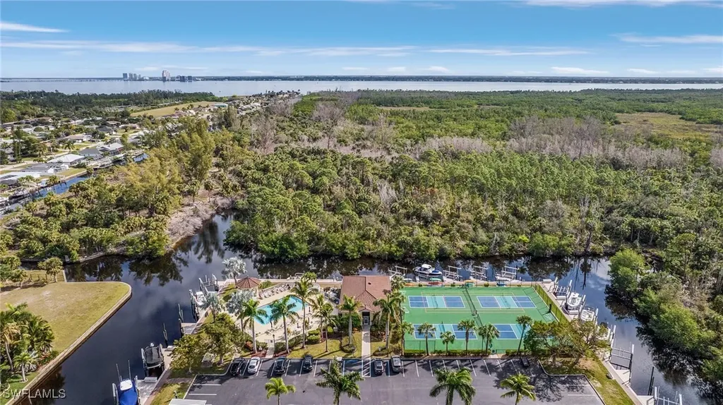 1797 Four Mile Cove Parkway Cape Coral FL 33990